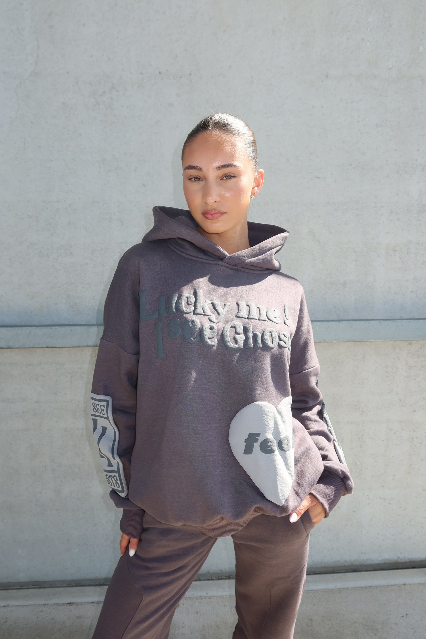 SHEVANI | LUCKY ME I SEE GOHSTS TRACKSUIT (volledige tracksuit)