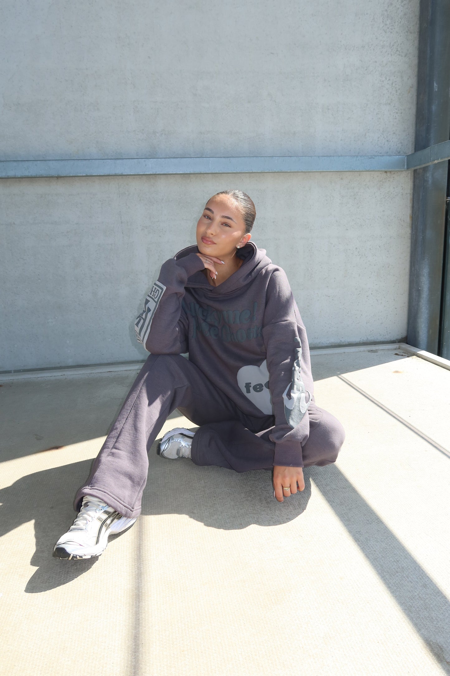 SHEVANI | LUCKY ME I SEE GOHSTS TRACKSUIT (volledige tracksuit)