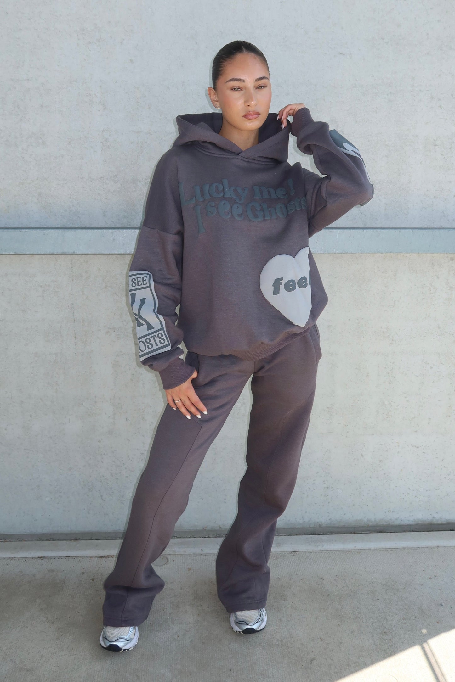 SHEVANI | LUCKY ME I SEE GOHSTS TRACKSUIT (volledige tracksuit)