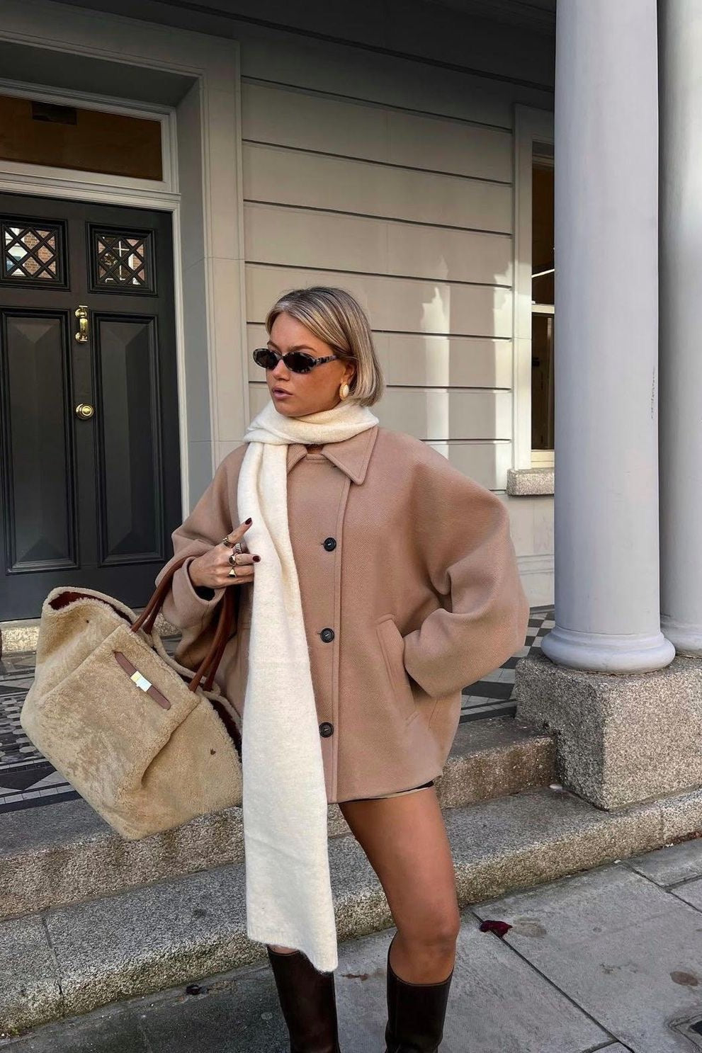 LIZE | CLASSY & OVERSIZED WOOL COAT