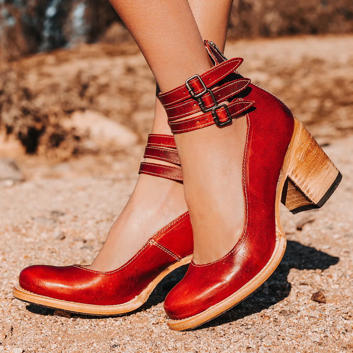 LARISA | ELEGANTE CLARISSE LAARS