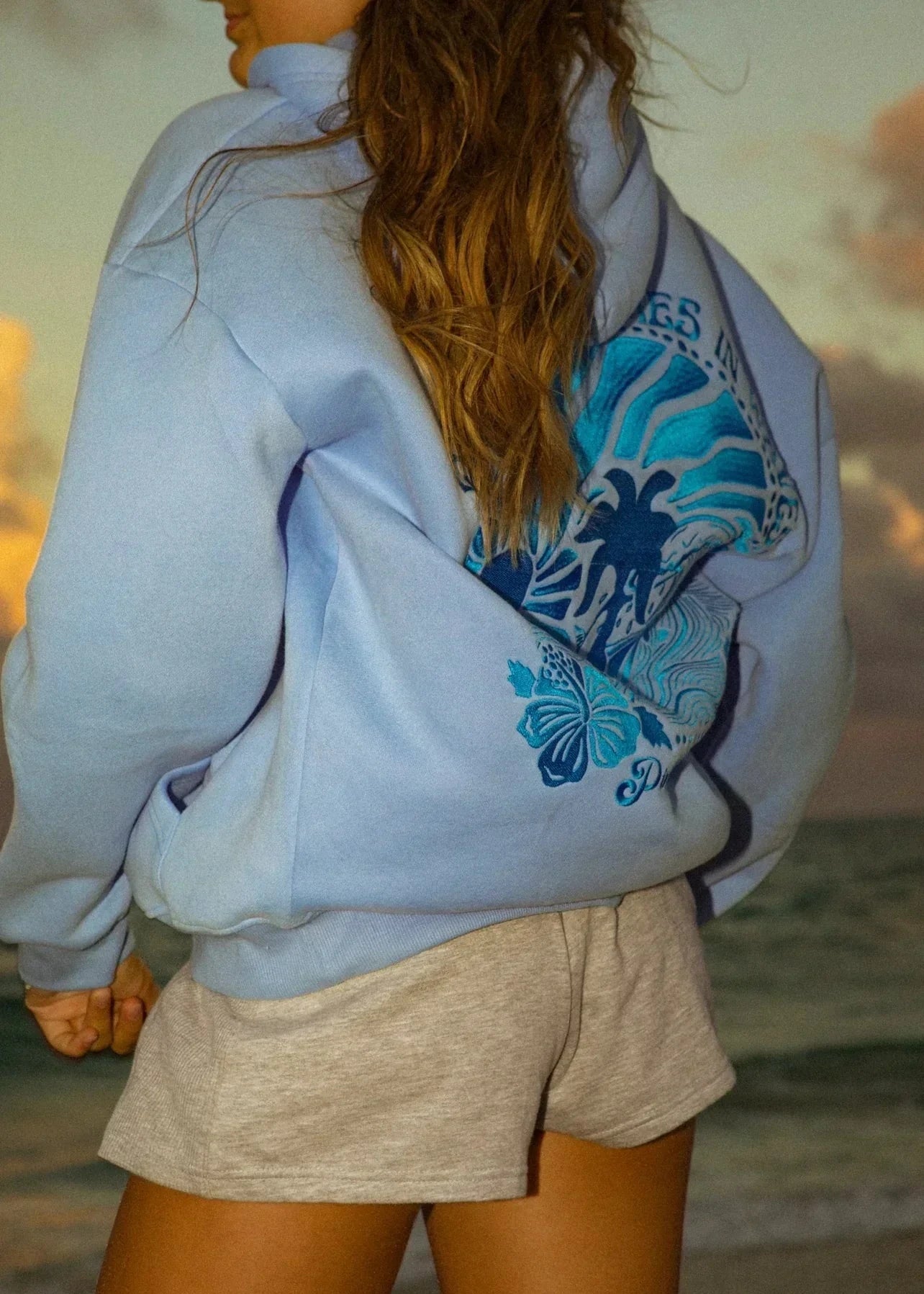 SAGE - OVERSIZED & COMFY SUN-SET HOODIE