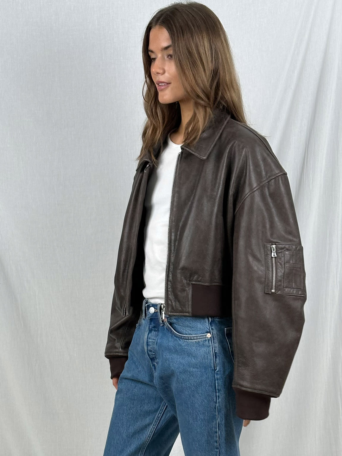 Cropped Bruin Jack